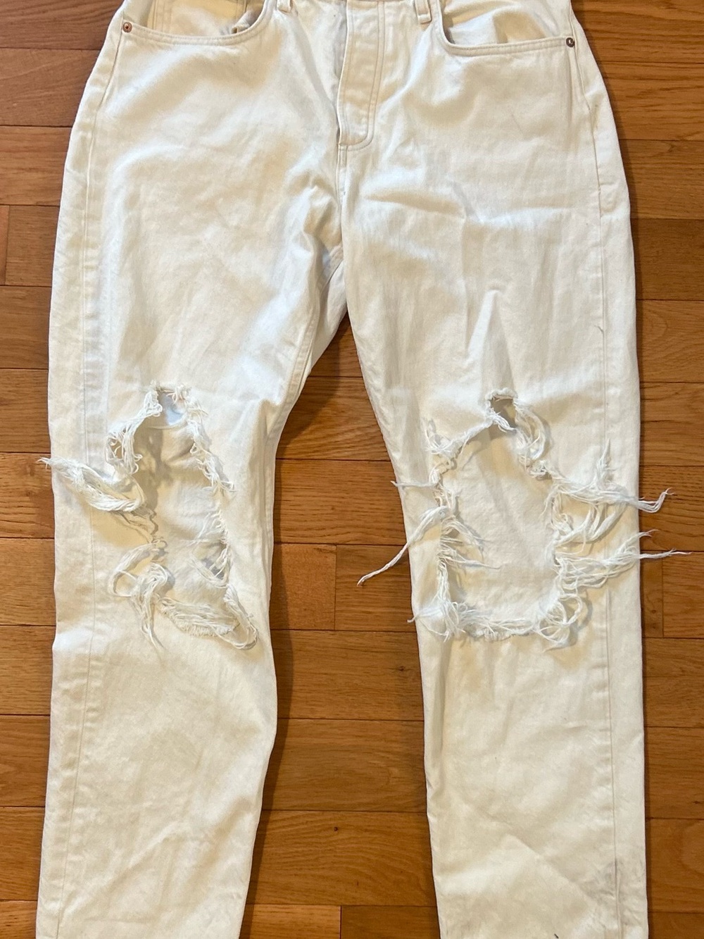 rag & bone Cream Denim Distressed Jeans size 32 organic cotton